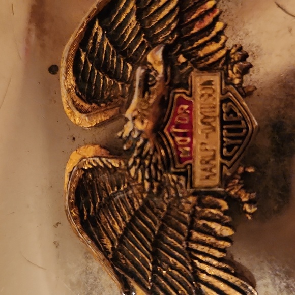 Harley-Davidson Gold and Silver Eagle Belt Buckle - Picture 2 of 8